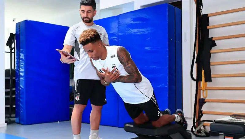 Beşiktaş'ta Sezon Öncesi Sağlık Kontrolleri: Oyuncular Hazırlık İçin Sıkı Testten Geçiyor