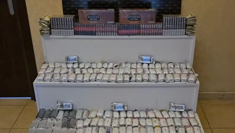 Gümrük Kaçağı Sigara Operasyonu: Şaşırtan Miktarda Ele Geçirildi