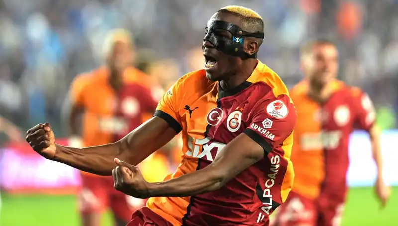 Osimhen'e Yıldız Takımından Kazan-Kazan Teklifi Geldi!