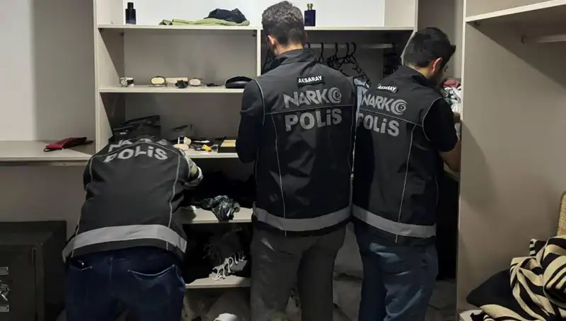 Uyuşturucu Operasyonunda Şok Gelişme: F Serisi Dolarlar Ele Geçirildi!