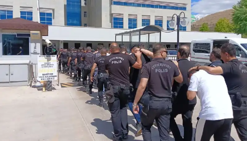 Ankara’da Tehdit ve Haraç Çetenin Peşinde: Avukatlar Da Operasyona Dahil!