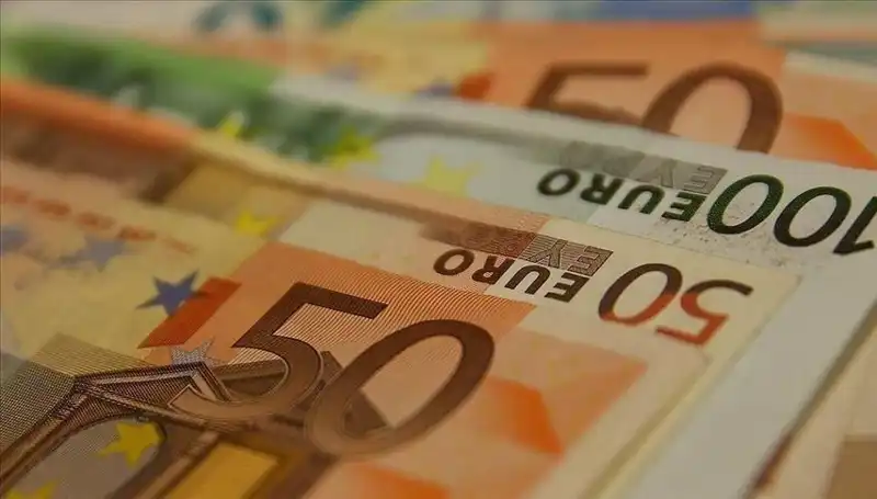 Euro'nun Zirve Günleri Mi Sona Eriyor? Düşüş Başladı!