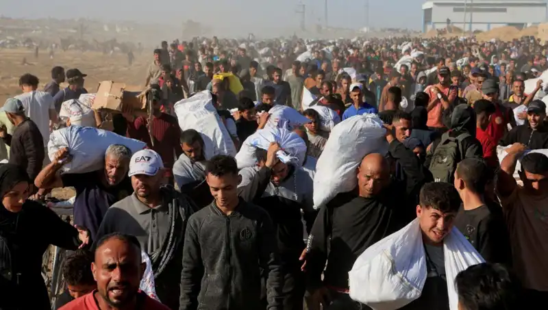 İsrail Ordusu, Han Yunus’ta Stratejik Bir Kuşatma ve 15 Kilometrelik Koridor