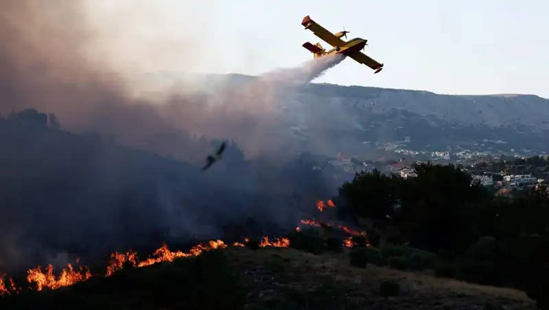 Sakız Adası’ndaki Orman Yangını Sonunda Kontrol Altına Alındı