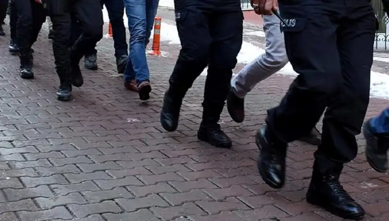 MİT ve Emniyetten FETÖ'ye Yönelik Dev Operasyon: 30 Gözaltı