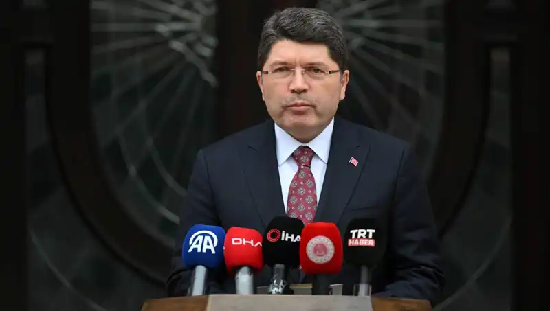 İmralı Heyeti, Adalet Bakanı Tunç ile Çok Önemli Bir Görüşme Gerçekleştirecek!