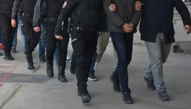 Ankara'da Tarihi DAEŞ Operasyonu: Hedefte 7 İl ve 27 Gözaltı Kararı