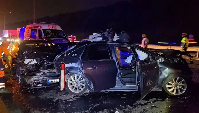 TEM Otoyolu’nda Zincirleme Kaza: 7 Kişi Yaralandı!