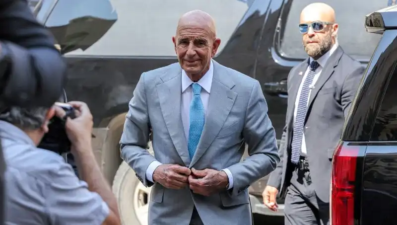 ABD Elçisi Barrack'tan Suriye'deki İhtilaf İçin Umut Veren Sükunet Çağrısı