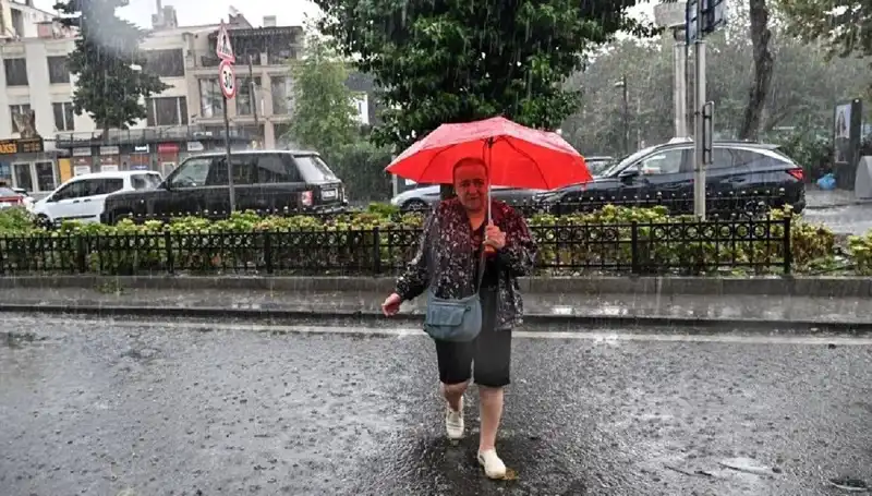 Meteoroloji'den Çarpıcı Uyarı: 7 ile Sarı Kodlu Yağış Bekleniyor!