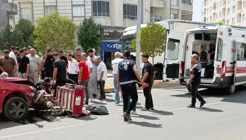 Mardin’de Büyük Trafik Kazası: İki Kişi Yaralandı, Olay Anlarında Neler Yaşandı?