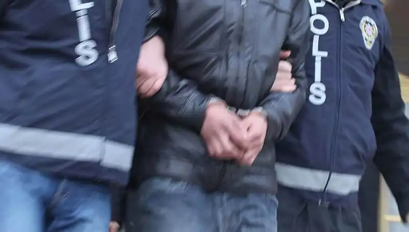 Kütahya'da Uyuşturucu ile Mücadele: 5 Kişi Tutuklandı