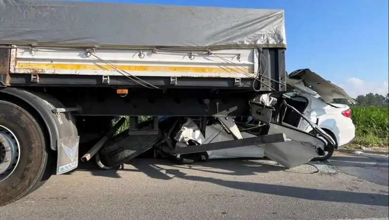 Sakarya'da Trafik Kazası: 1 Kişi Hayatını Kaybetti