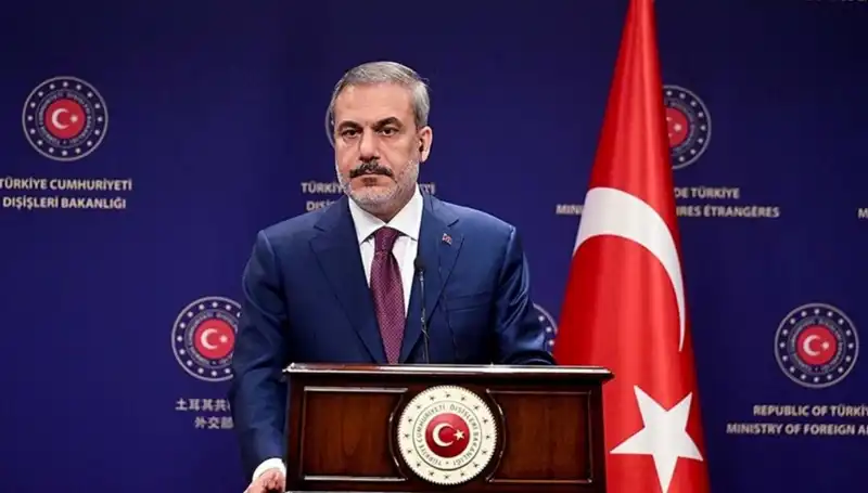 Türkiye ile Katar Arasında Stratejik İlişkiler Gelişiyor: Bakan Fidan Görüştü